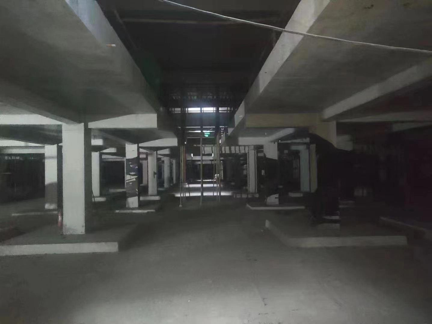 江北山东又一个上海博普LOFT车库拔地而起